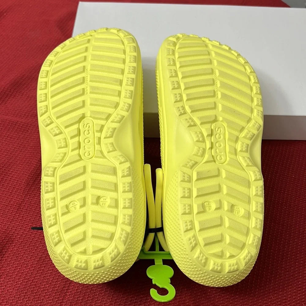 Crocs - Picture 9 of 9